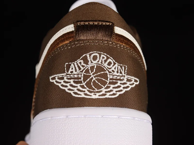 All categories Air Jordan Jordan series basketball shoes Air Jordan 1 Low Air Jordan 1 Low "Light Olive" AJ1 Joe 1 olive green low-top cultural basketball shoes DV0426-301